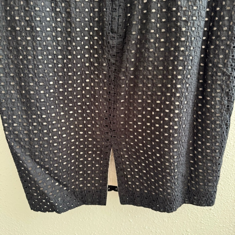 H&M Black Sleeveless Eyelet Dress - Size 4 - Picture 6 of 7